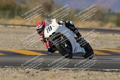 media/Dec-17-2022-SoCal Trackdays (Sat) [[224abd9271]]/Turn 7 Set 1 (1125am)/